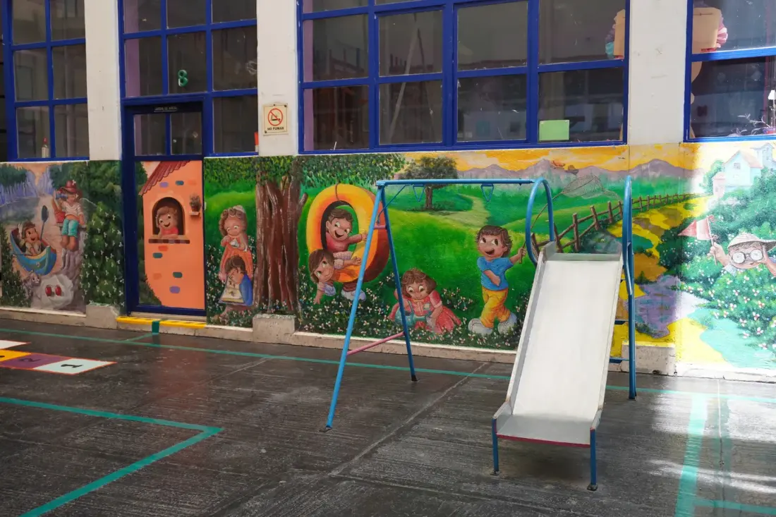 Patio y áreas de juego