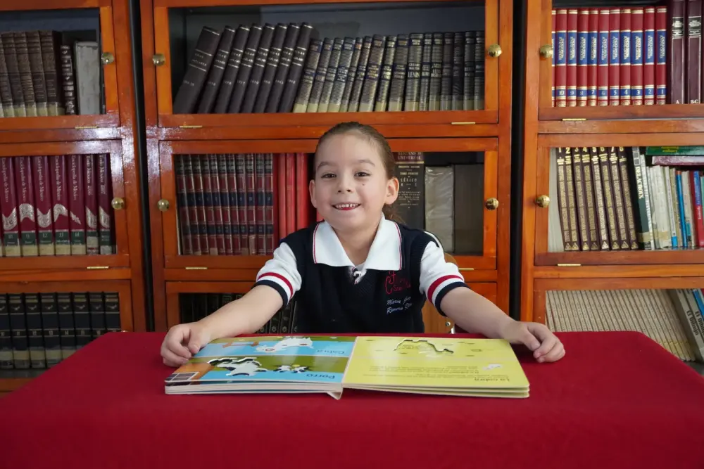 Alumnos de Preescolar en actividad
